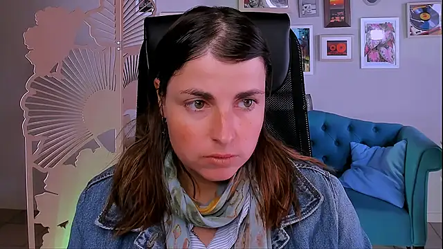 Snapshot of MartaEdams chatting on September 2025 06:02:02 AM MartaEdams online show from September 2025 06:02:02 AM