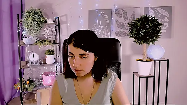 MartaEdams online show from June 2026 06:09:01 AM
