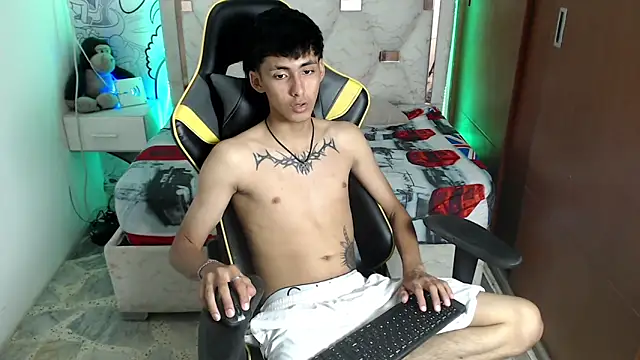 Snapshot of yiisu_ chatting on September 2025 06:19:02 PM yiisu  online show from September 2025 06:19:02 PM