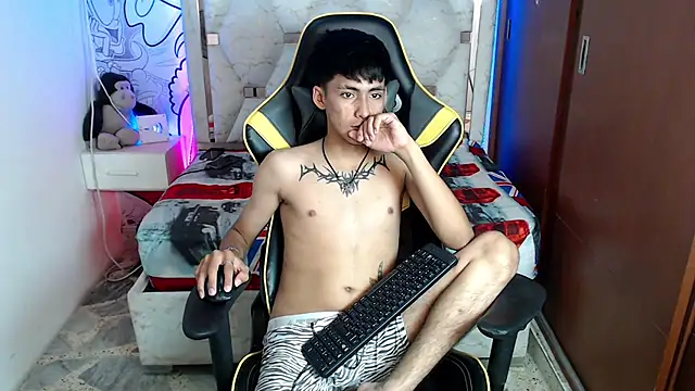 Snapshot of yiisu_ chatting on September 2025 06:08:02 PM yiisu  online show from September 2025 06:08:02 PM