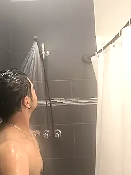 kSwisssxxx online show from December 2025 12:38:02 AM