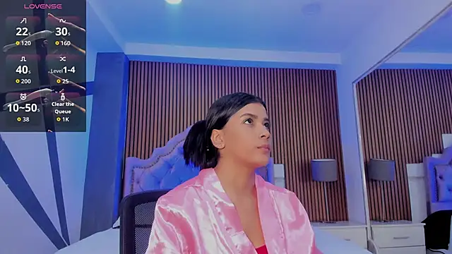 SelenaStonne online show from October 2025 08:04:01 PM