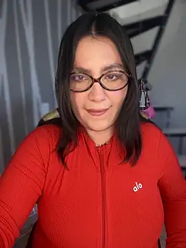 victoria amatista  online show from October 2025 10:10:02 PM