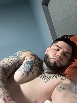 crazybarber69 online show from April 2026 04:22:01 PM