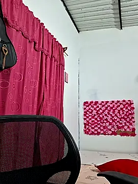 channell0 online show from October 2025 05:48:01 AM