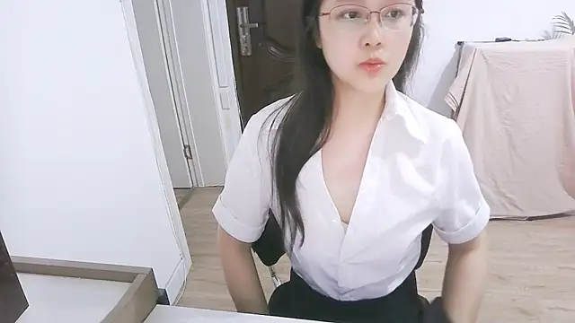 Snapshot of 98bunny chatting on May 2026 01:49:02 PM 98bunny online show from May 2026 01:49:02 PM