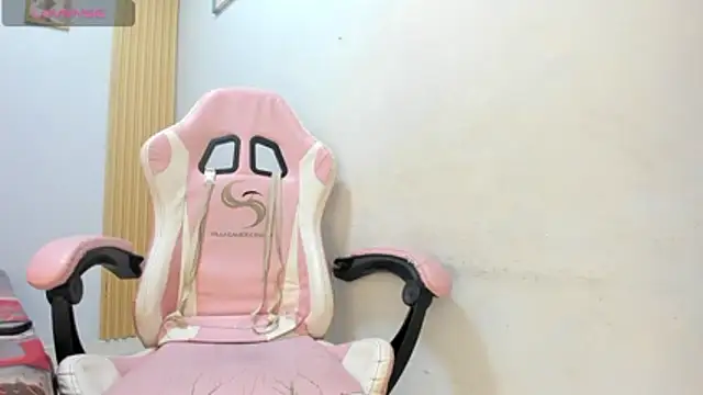 Darkknightx01 online show from March 2026 04:28:02 AM