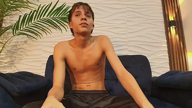 Pavo tv online show from June 2026 02:33:01 PM