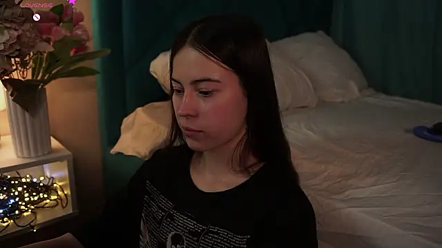 ywixos online show from March 2026 02:34:01 PM