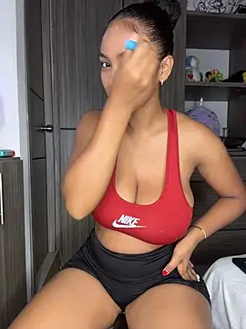 Mia sweet80 online show from November 2025 04:00:01 AM