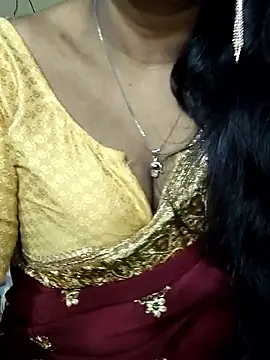 Hotty Sonali online show from October 2025 12:24:02 PM