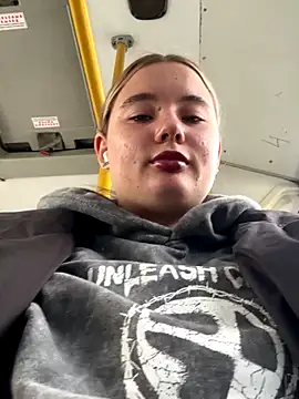 StephanieMur online show from September 2025 05:29:01 AM