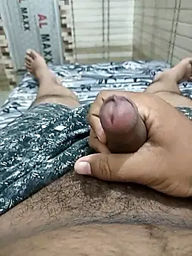 brownbear6 online show from October 2025 12:58:01 PM