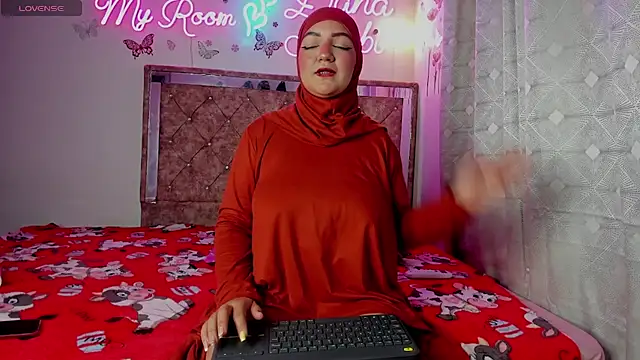 Dana-Alabi online show from April 2026 01:17:02 PM