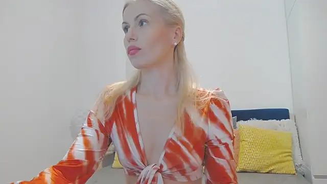 Snapshot of Lika_Soul chatting on September 2025 03:27:02 PM Lika Soul online show from September 2025 03:27:02 PM