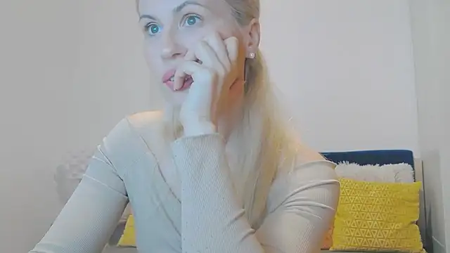 Snapshot of Lika_Soul chatting on October 2025 04:37:02 PM Lika Soul online show from October 2025 04:37:02 PM