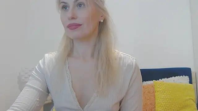 Snapshot of Lika_Soul chatting on October 2025 04:40:02 PM Lika Soul online show from October 2025 04:40:02 PM