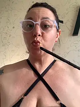 LupeLok online show from May 2026 06:27:01 PM