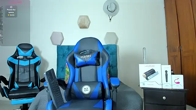 Snapshot of _taylor_black chatting on September 2025 11:40:01 PM taylor black online show from September 2025 11:40:01 PM