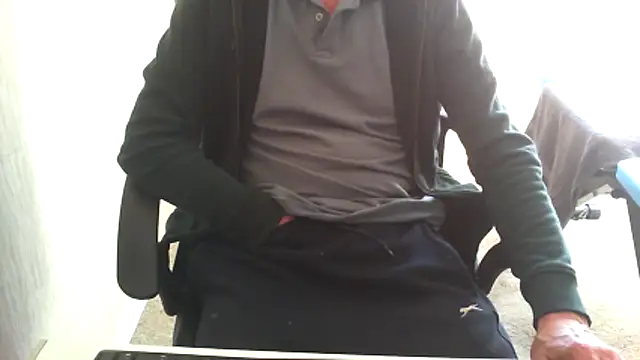 Snapshot of rogpb chatting on April 2026 02:19:02 PM rogpb online show from April 2026 02:19:02 PM