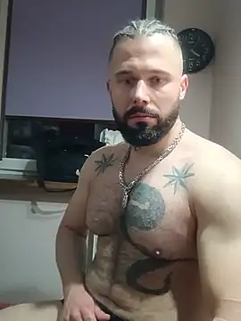 Snapshot of Barber33zk chatting on May 2026 01:56:01 AM Barber33zk online show from May 2026 01:56:01 AM