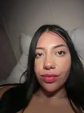 MissCat  online show from April 2026 12:35:01 AM