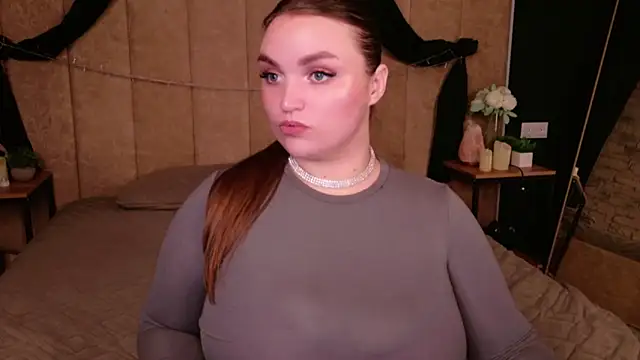 Snapshot of Ida_Swift chatting on September 2025 09:05:01 PM Ida Swift online show from September 2025 09:05:01 PM