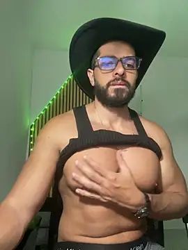 magnumchris online show from February 2026 04:27:02 AM