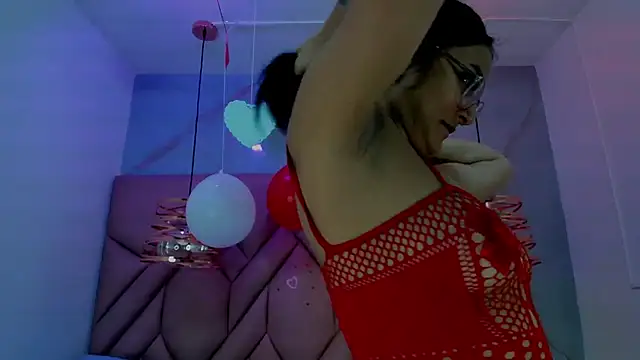 Snapshot of Ibbie_drastic chatting on February 2026 12:01:02 PM Ibbie drastic online show from February 2026 12:01:02 PM