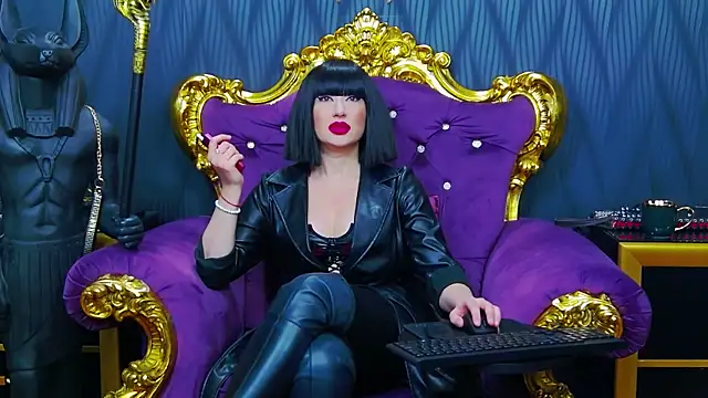 LaraMaeve online show from January 2026 05:56:01 AM