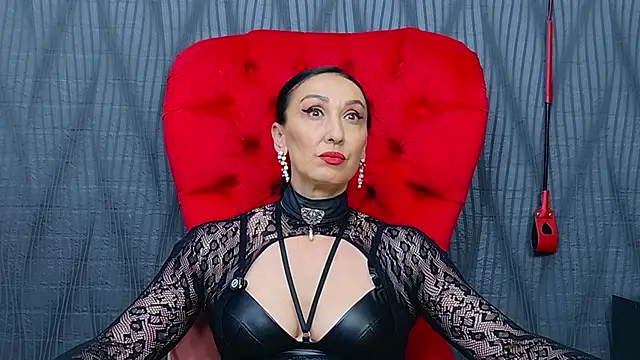 MistressDora online show from July 2026 06:19:02 AM