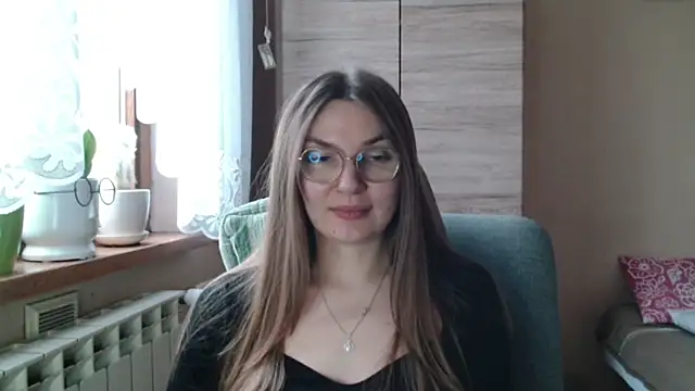 LooveELLYx online show from December 2025 07:38:02 AM