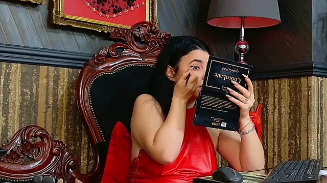 MistressEly online show from December 2025 07:03:02 AM