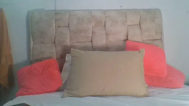 Snapshot of kethe_love_ chatting on May 2026 06:26:04 PM kethe love online show from May 2026 06:26:04 PM