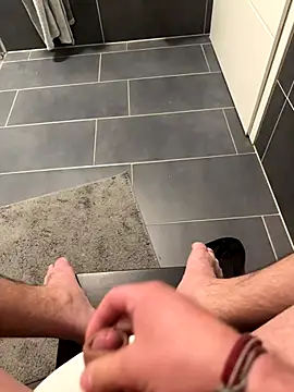 yungdboiy online show from September 2025 11:04:02 PM