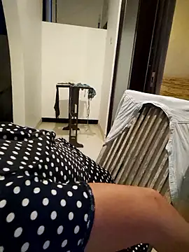 CelynaRoss online show from February 2026 03:38:01 PM