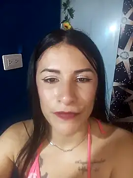 Snapshot of karinnahotdirty chatting on April 2026 09:49:02 PM karinnahotdirty online show from April 2026 09:49:02 PM