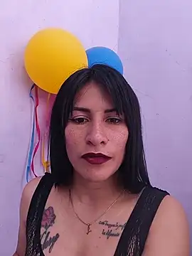 karinnahotdirty online show from June 2026 08:35:01 PM