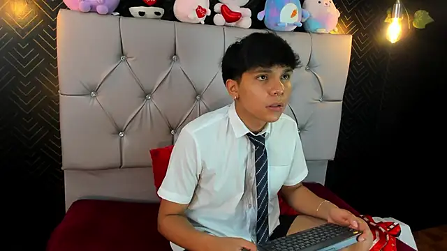 Thiago Kozak online show from September 2025 01:27:02 PM