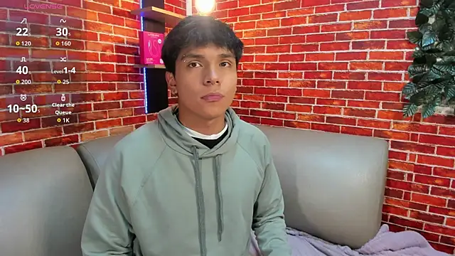 Thiago Kozak online show from April 2026 12:47:02 PM