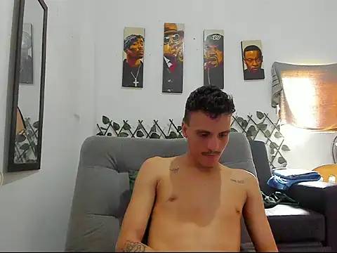 Snapshot of Latins_Boss chatting on July 2026 06:23:01 PM Latins Boss online show from July 2026 06:23:01 PM