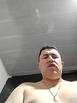 BigCristh79 online show from October 2025 02:51:01 PM