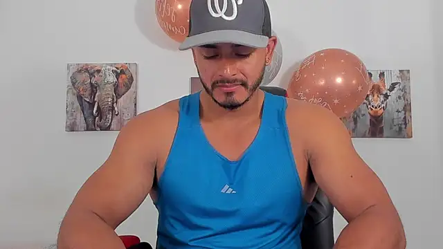 Snapshot of magnusclark chatting on July 2026 06:24:02 PM magnusclark online show from July 2026 06:24:02 PM