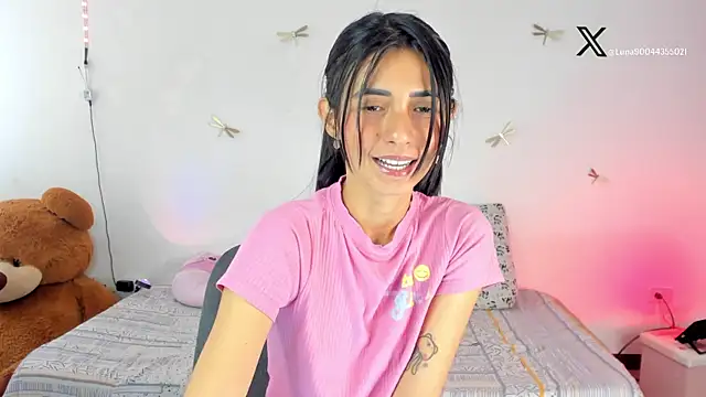 Snapshot of princessluna_19 chatting on November 2025 08:31:01 PM princessluna 19 online show from November 2025 08:31:01 PM