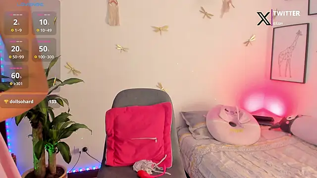 princessluna 19 online show from March 2026 07:40:01 PM