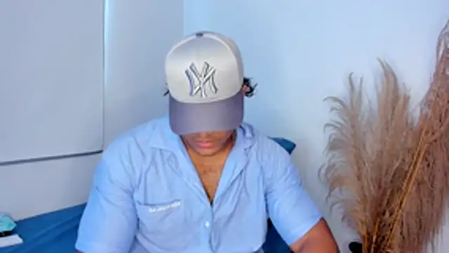 Evansdark1 online show from February 2026 10:06:02 PM