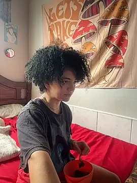 Snapshot of CamillyBlum chatting on January 2026 02:33:01 PM CamillyBlum online show from January 2026 02:33:01 PM