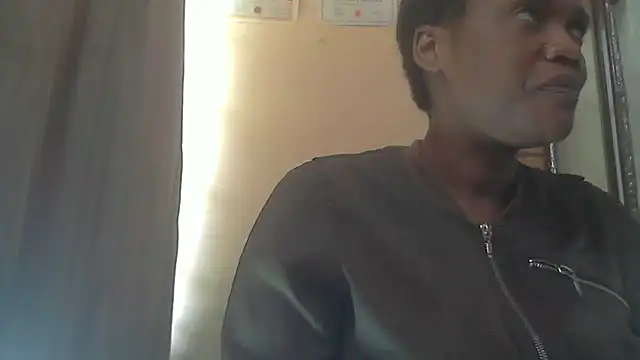 sexythae32 online show from December 2025 08:01:02 AM