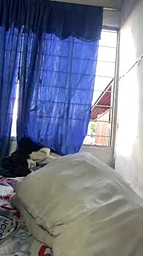 RobinLenoxx online show from November 2025 09:24:02 PM