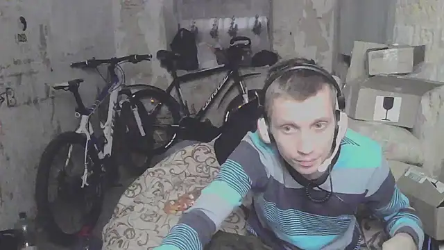 makarov1993 online show from October 2025 04:52:01 AM